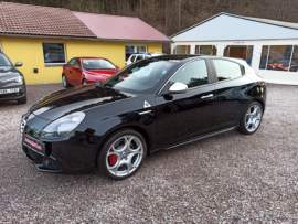 Alfa Romeo Giulietta QV 1750 TBI, rok vroby: 2011, prodejn cena: 247.851,- K