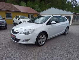Opel Astra J 1.4 T, rok výroby: 2010, prodejní cena: 148.678,- Kč