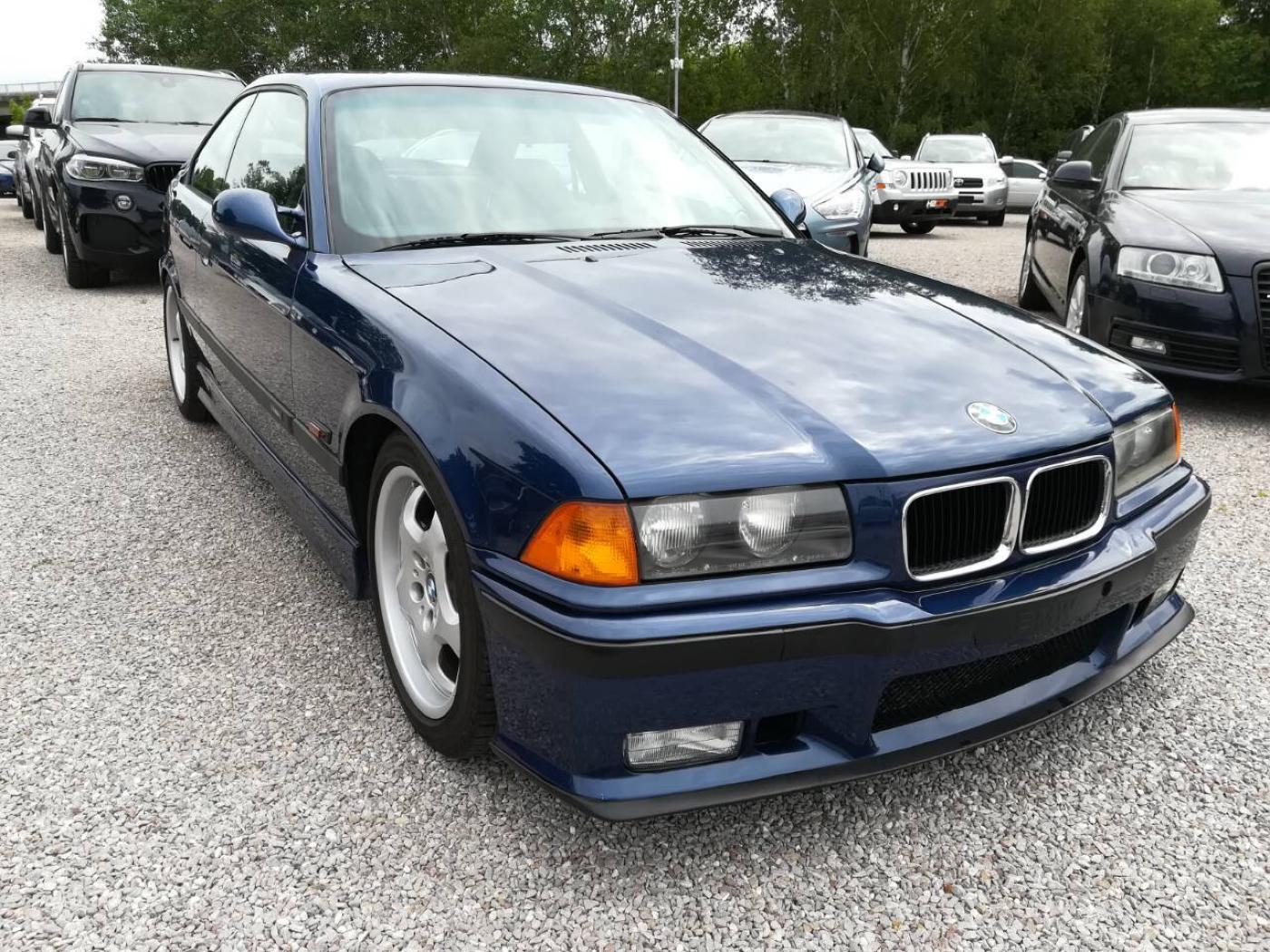 Prodám BMW M3 E36. Osobní automobil BMW M3 E36 na prodej.